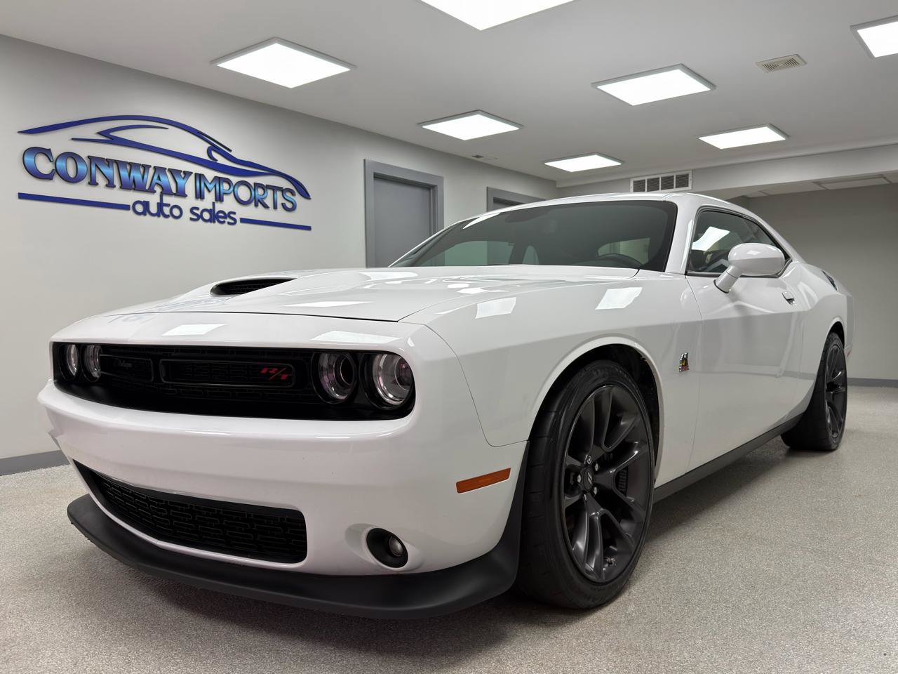 Used 2021 Dodge Challenger R/T Scat Pack RWD image 1