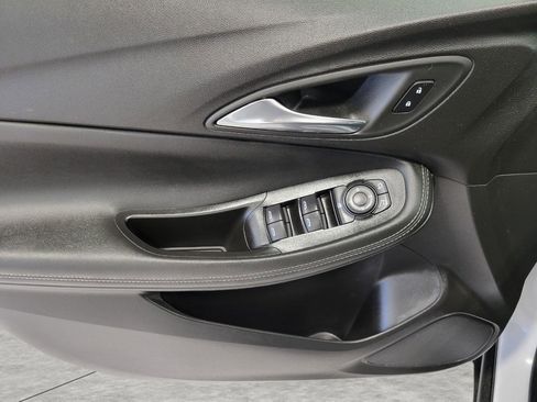 Used 2025 Buick Encore GX Preferred image 24