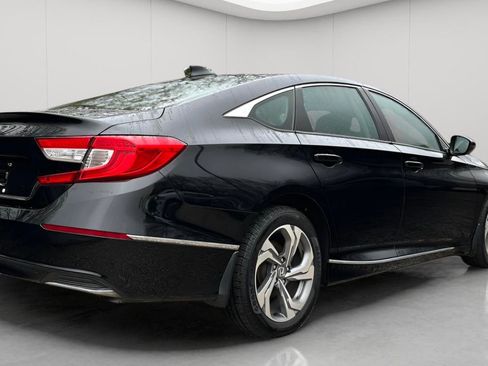 Used 2018 Honda Accord EX-L image 4
