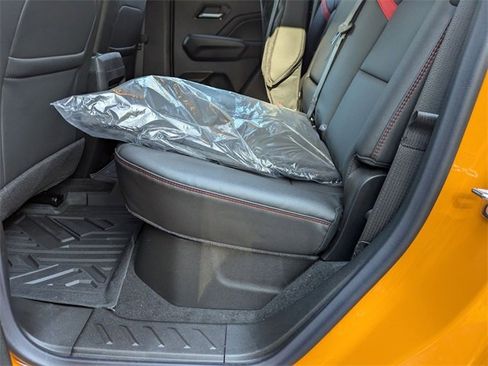 New 2026 Chevrolet Colorado Z71 w/ Z71 Convenience Package 2 image 25