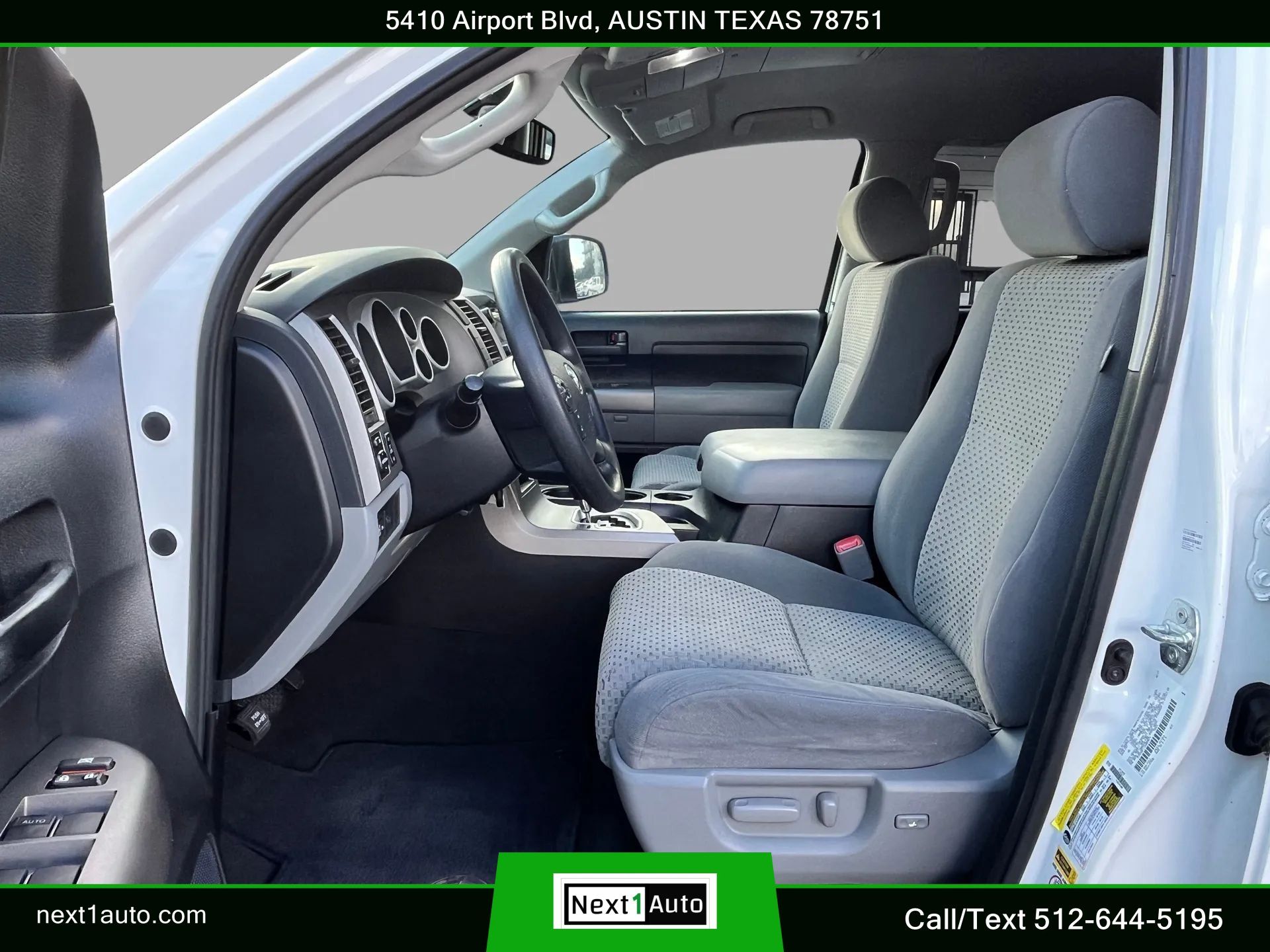 Used 2013 Toyota Tundra 2WD CrewMax w/ SR5 Pkg image 17