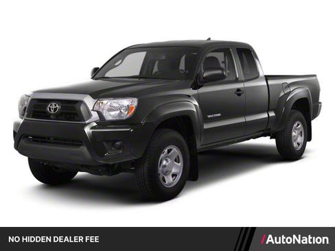 Used 2012 Toyota Tacoma PreRunner w/ SR5 Pkg RWD image 1