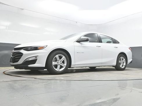 Used 2019 Chevrolet Malibu LS FWD image 35