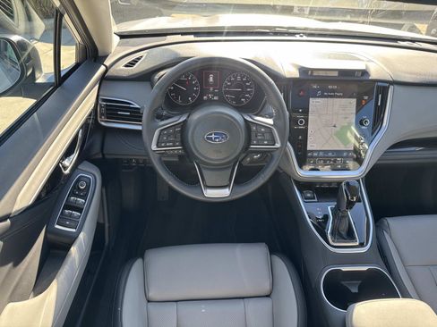 Certified 2025 Subaru Outback Limited image 10
