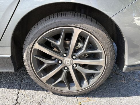 Used 2021 Honda Civic Sport image 10