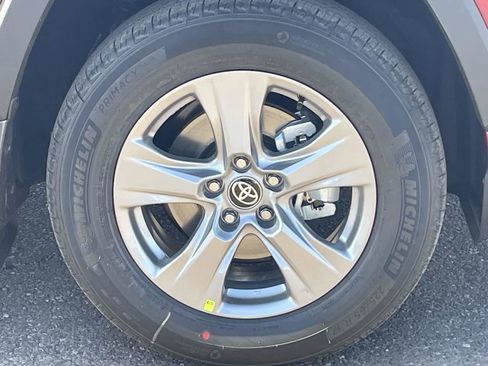 New 2025 Toyota RAV4 XLE image 9