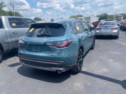 Used 2024 Honda HR-V Sport image 4