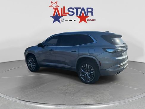 Used 2026 Buick Enclave Avenir w/ Super Cruise Package FWD image 5