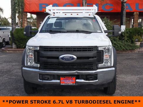 Used 2019 Ford F550 2WD Regular Cab Super Duty image 3