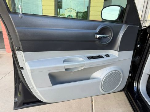 Used 2006 Dodge Charger SRT8 w/ SRT Option Group III image 18