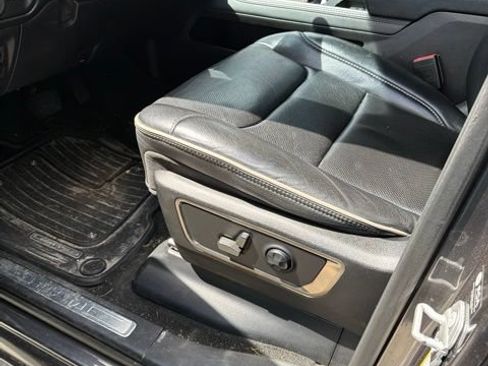Used 2021 RAM 1500 Limited w/ Night Edition RWD image 10
