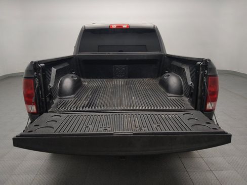 Used 2019 RAM 1500 Express RWD image 29