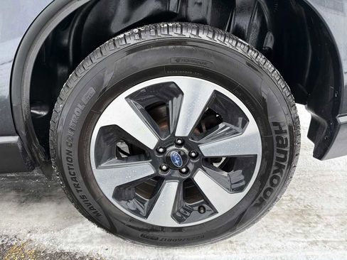 Used 2018 Subaru Forester 2.5i Premium w/ All-Weather Package image 19