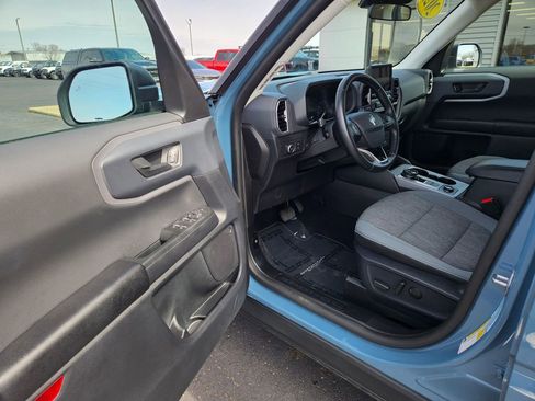 Used 2021 Ford Bronco Sport Big Bend w/ Big Bend Package (96B) AWD/4WD image 15