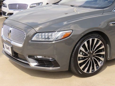 Used 2019 Lincoln Continental Black Label w/ Rear Seat Package image 3