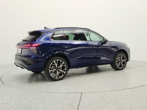 New 2026 Audi Q3 quattro 2.0T AWD/4WD image 5