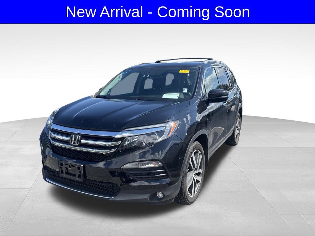 Used 2017 Honda Pilot Elite image 2