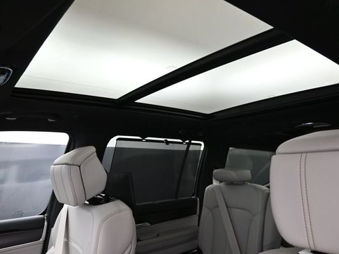 New 2026 Jeep Grand Wagoneer Summit AWD/4WD image 27