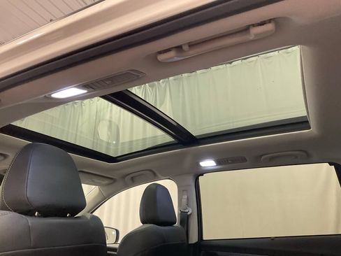 Used 2023 Subaru Ascent Onyx Edition Limited AWD/4WD image 35