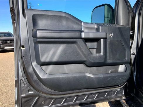 Used 2016 Ford F150 XLT w/ Equipment Group 302A Luxury image 22