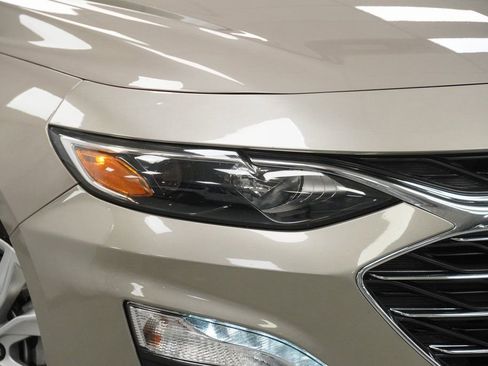 Used 2024 Chevrolet Malibu LT image 5