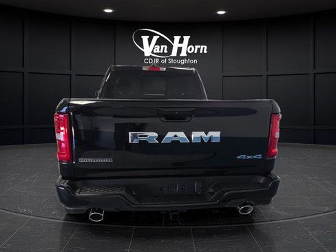 New 2026 RAM 1500 4x4 Crew Cab image 4