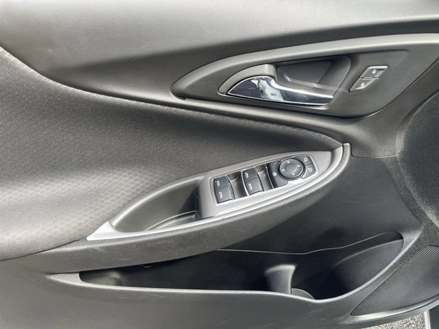 Certified 2025 Chevrolet Malibu LT FWD image 13