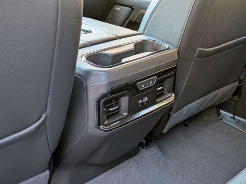 Used 2022 GMC Sierra 1500 AT4 w/ AT4 Preferred Package image 31