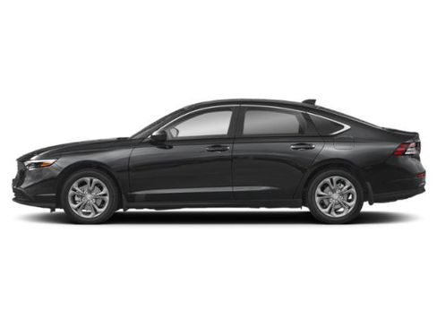 Used 2023 Honda Accord EX image 2