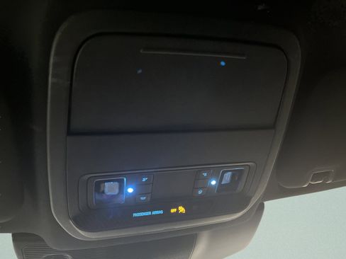 Used 2022 Ford Explorer ST AWD/4WD image 25