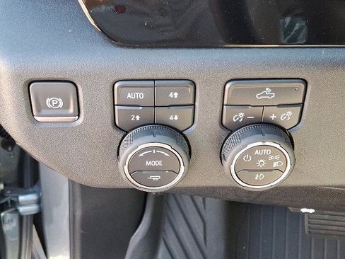 New 2026 Chevrolet Silverado 1500 RST w/ Z71 Off-Road Package image 7