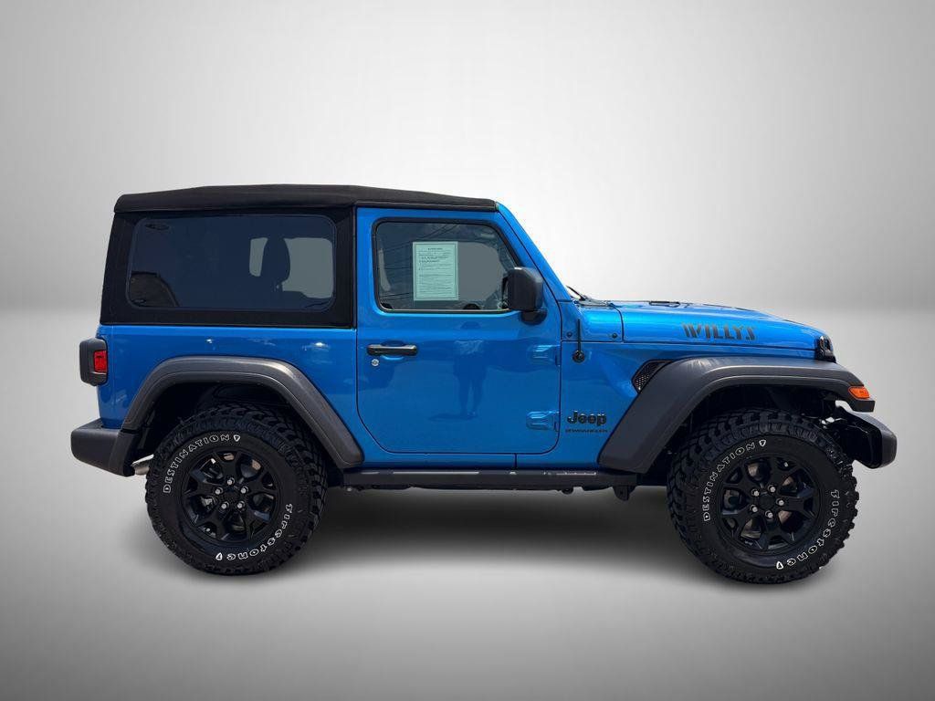 Used 2023 Jeep Wrangler Sport AWD/4WD image 5