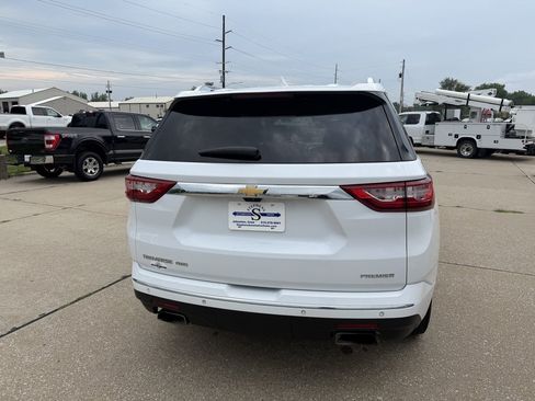 Used 2019 Chevrolet Traverse Premier w/ LPO, Floor Liner Package AWD/4WD image 5
