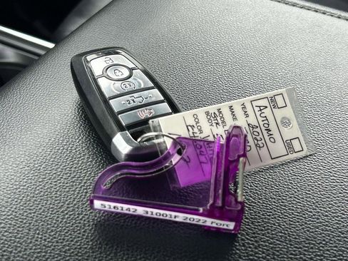 Used 2022 Ford F150 Lariat image 41