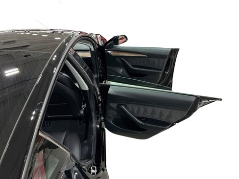 Certified 2022 Tesla Model 3 Long Range AWD/4WD image 12