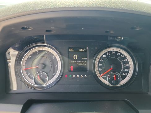 Used 2018 RAM 1500 Express w/ Express Value Package RWD image 26