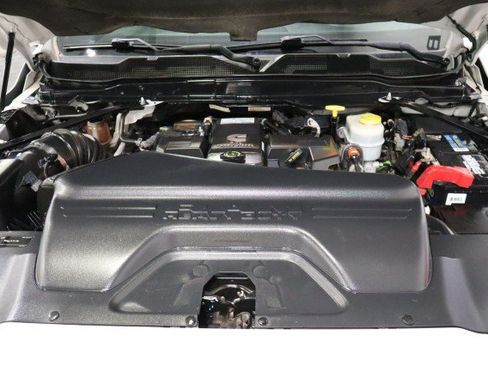 Used 2019 RAM 3500 Tradesman AWD/4WD image 76