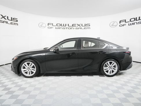 Certified 2023 Lexus IS 300 w/ Comfort Package image 4