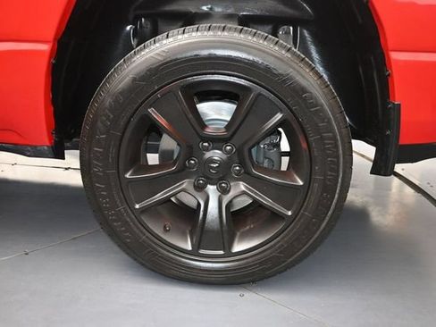 Used 2021 RAM 1500 Big Horn AWD/4WD image 13