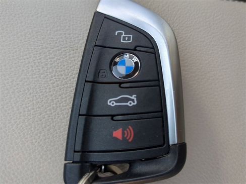 Certified 2024 BMW X3 sDrive30i w/ Premium Package w/ZPA image 31