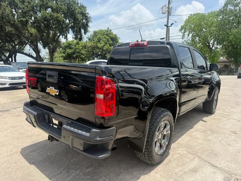 Used 2020 Chevrolet Colorado Z71 AWD/4WD image 7