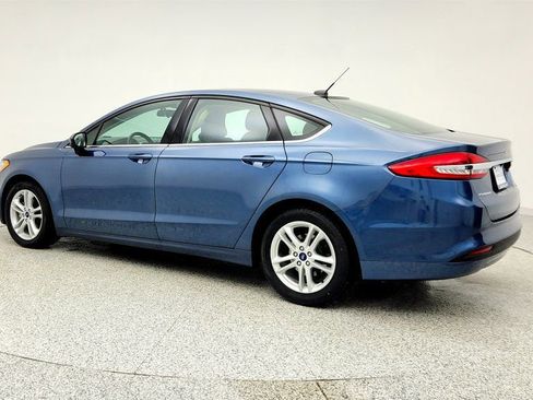 Used 2018 Ford Fusion SE image 7