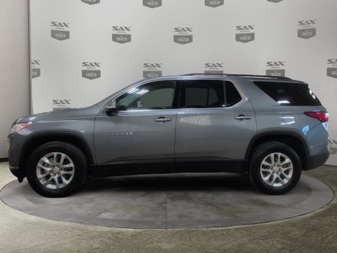 Used 2021 Chevrolet Traverse LT AWD/4WD image 2
