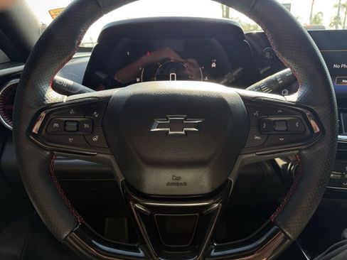 Used 2025 Chevrolet Trax RS w/ Driver Confidence Package FWD image 23