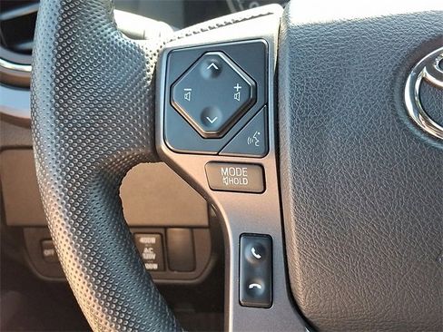 Certified 2023 Toyota Tacoma TRD Off-Road image 20