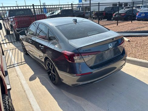 Used 2026 Honda Civic Sport image 4