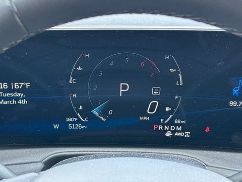 Used 2024 Cadillac XT4 Premium Luxury image 37