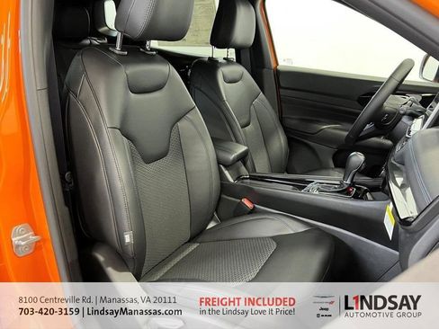 New 2026 Jeep Compass Latitude image 10