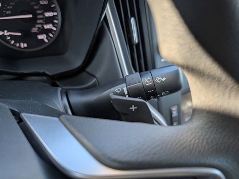 Certified 2025 Subaru Outback image 29