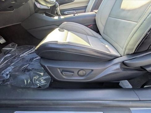 Used 2024 Ford Mustang Premium image 21